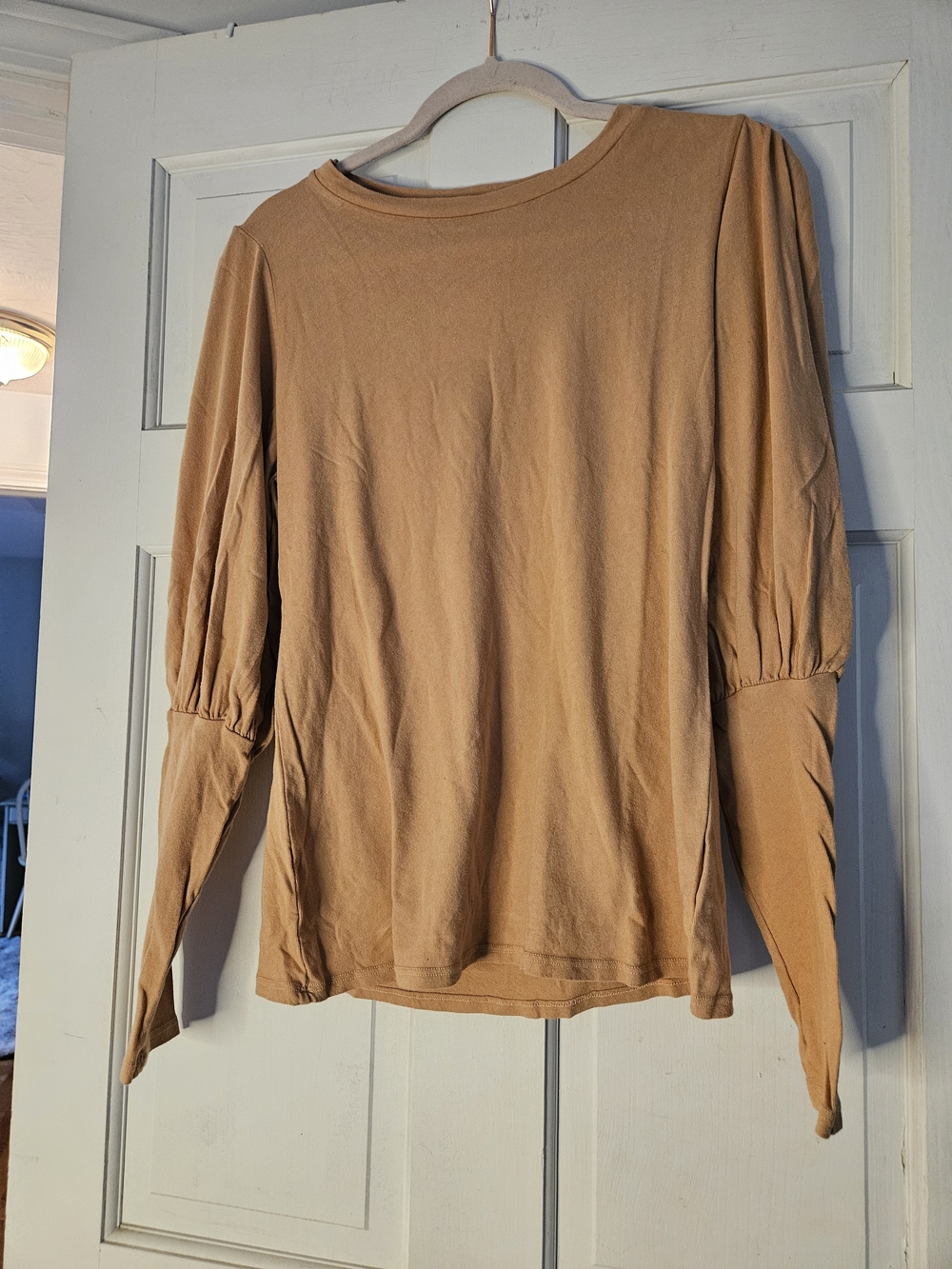 LA made Long Sleeve Pleated-Sleeve Top - Camel/Tan